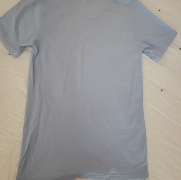 Disney tshirt size small NWOT - Picture 4 of 4